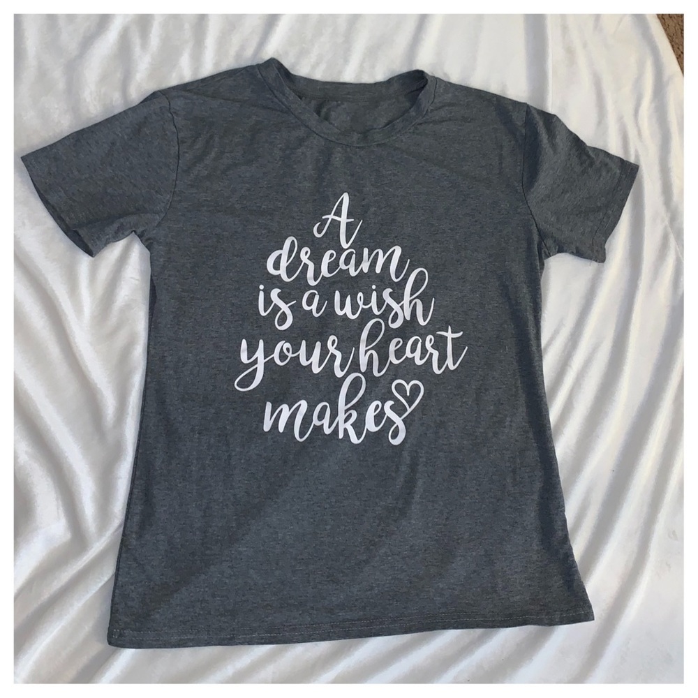 SOLD Cinderella Disney quote gray t-shirt - Picture 2 of 4